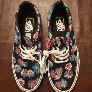 Vans canvas sneakers sz 9